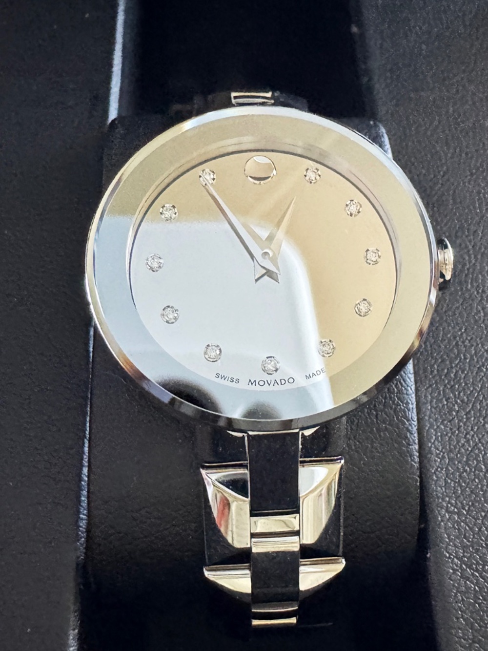 Movado Sapphire Diamond Mirrored Watch Women Silver Tone Swiss Made Brand NEW